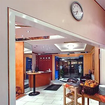 Mondial 3* Дюссельдорф