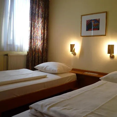 Mondial 3* Düsseldorf