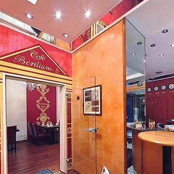 Hotel Mondial