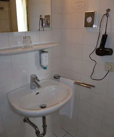 Mondial 3* دوسلدورف