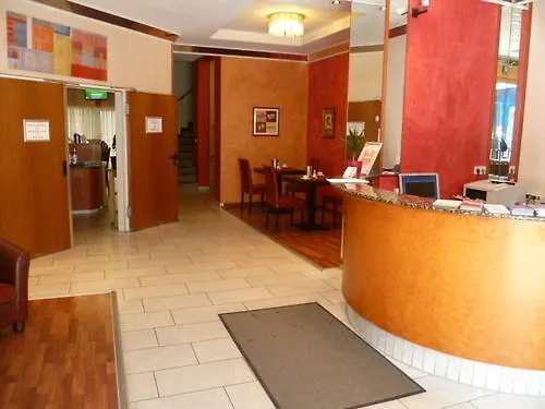 Mondial 3* Düsseldorf